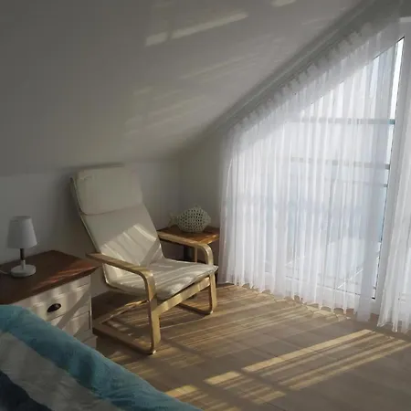 Seehaus Arielle Mit Wassergrundstueck Holiday home Mucheln
